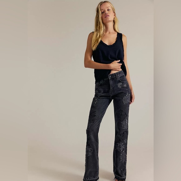 Free People We the Free IRIE EMBROIDERED
& STUDDED JEAN NWT , sz : 30 - Picture 3 of 16